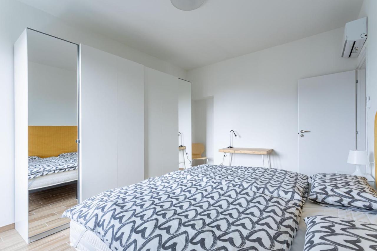 House Maga - By Host4U Apartment เบรเชีย ภายนอก รูปภาพ